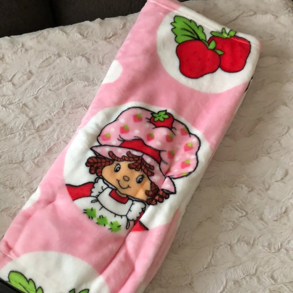 Strawberry Shortcake Pink PRESCHOOL Kids Throw Blanket